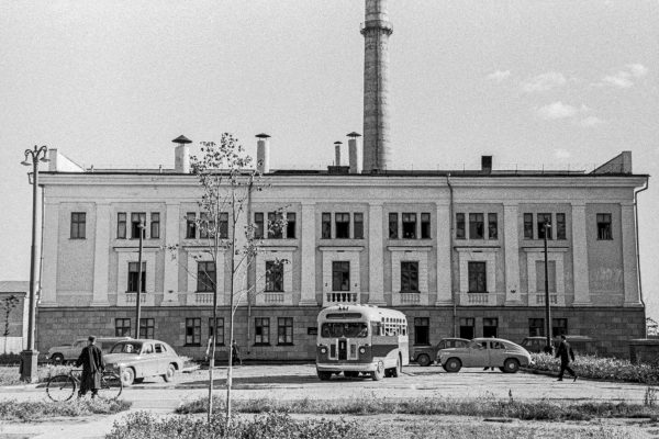 Prvá sovietska jadrová elektráreň pri mestečku Obninsk
