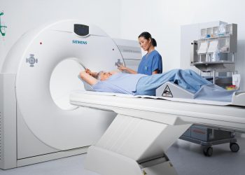 Zariadenie počítačovej tomografie (CT)